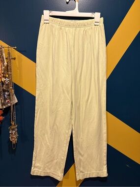 Only USA Butter Yellow Straight Leg Pull-On Lounge Pants EUC